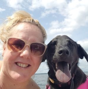 Meet your Posher, Dana